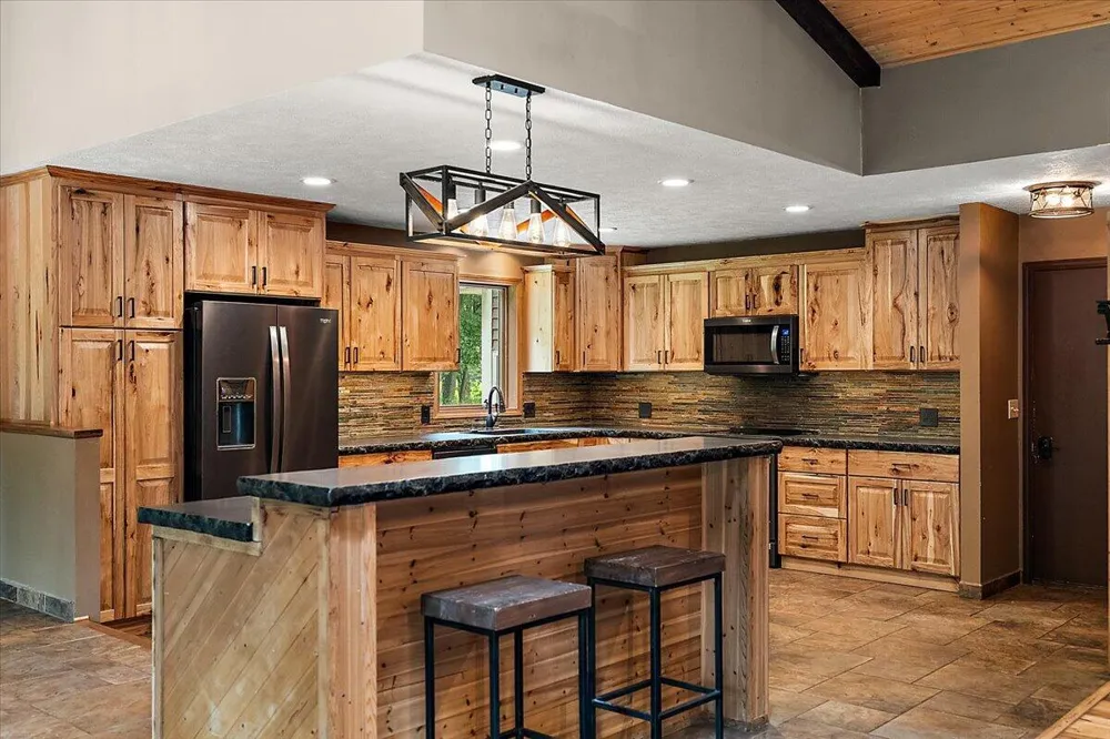 805 W Moore Road Ashland Township, MI 49327