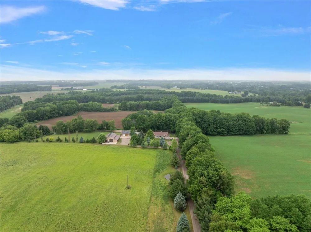 805 W Moore Road Ashland Township, MI 49327
