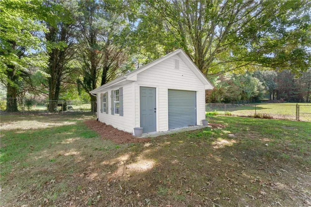 5820 Steve Black Road Clermont, GA 30527
