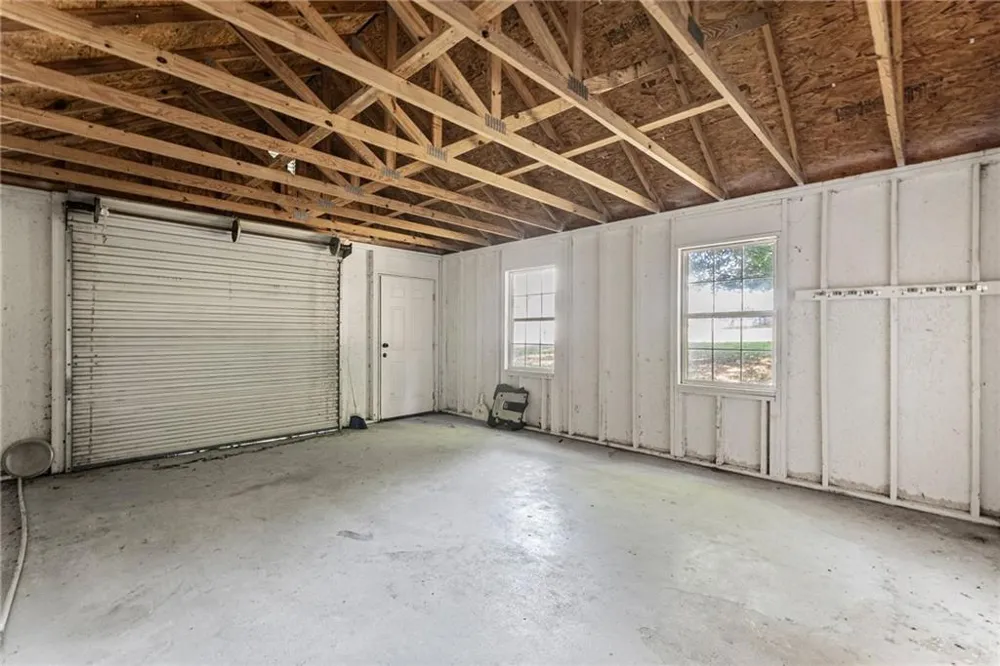 5820 Steve Black Road Clermont, GA 30527