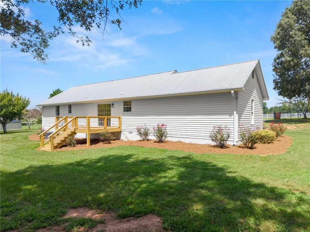 5820 Steve Black Road Clermont, GA 30527