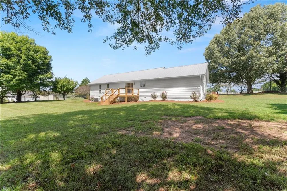 5820 Steve Black Road Clermont, GA 30527