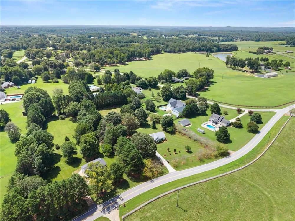 5820 Steve Black Road Clermont, GA 30527