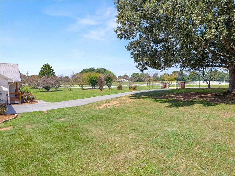 5820 Steve Black Road Clermont, GA 30527
