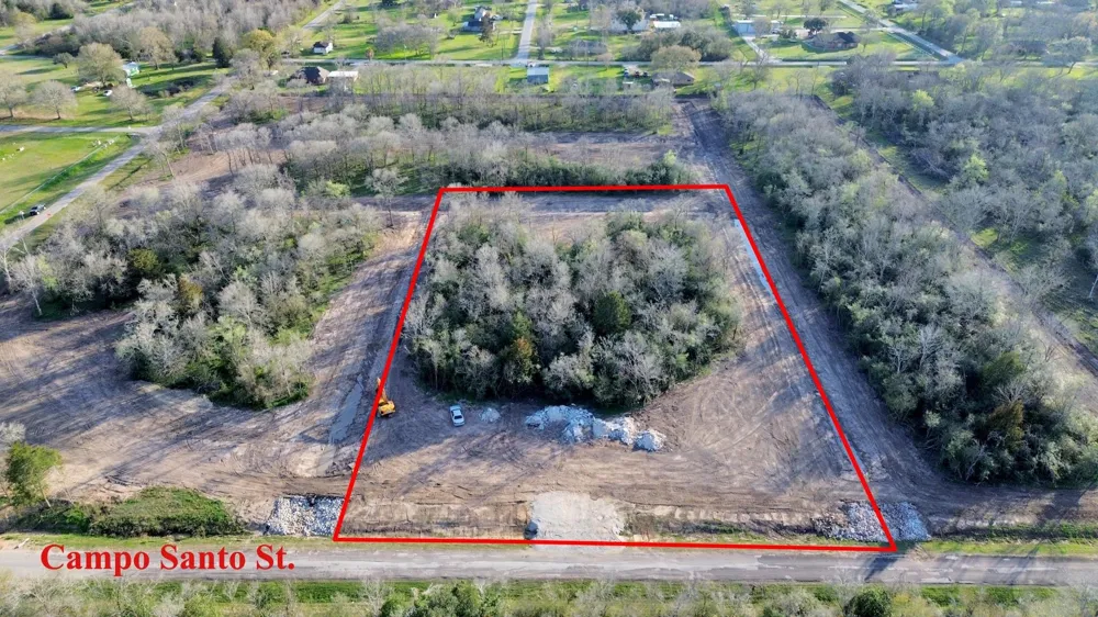 2 Campo Santo Street Sealy, TX 77474