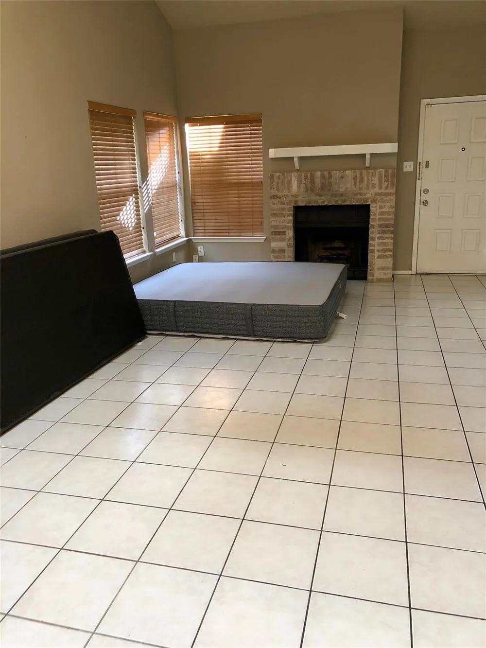 2611 Grants Lake Boulevard #205 Sugar Land, TX 77479