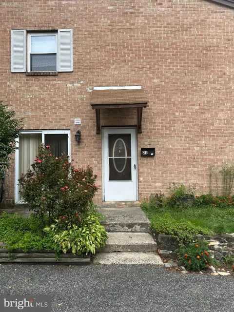 21 PARK VALLEI LANE #21