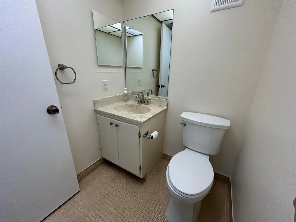 3301 NW 47th Terrace #210 Lauderdale Lakes, FL 33319