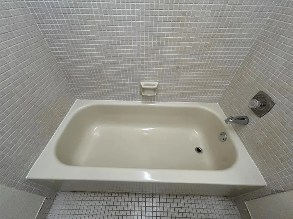 3301 NW 47th Terrace #210 Lauderdale Lakes, FL 33319