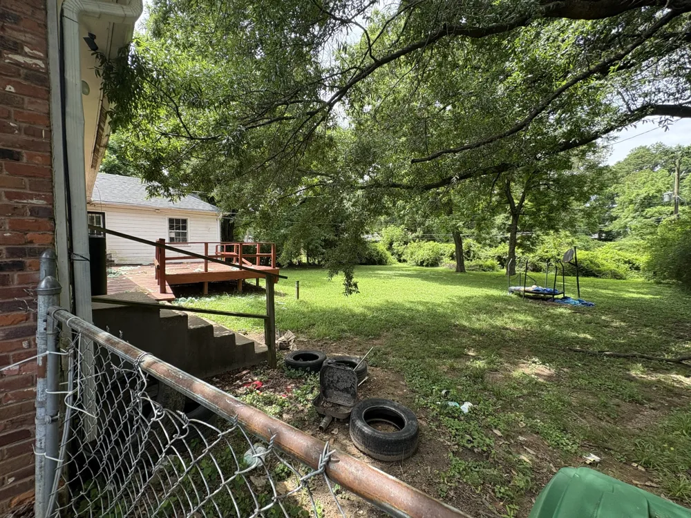 1348 Oakwood Dr Memphis, TN 38116