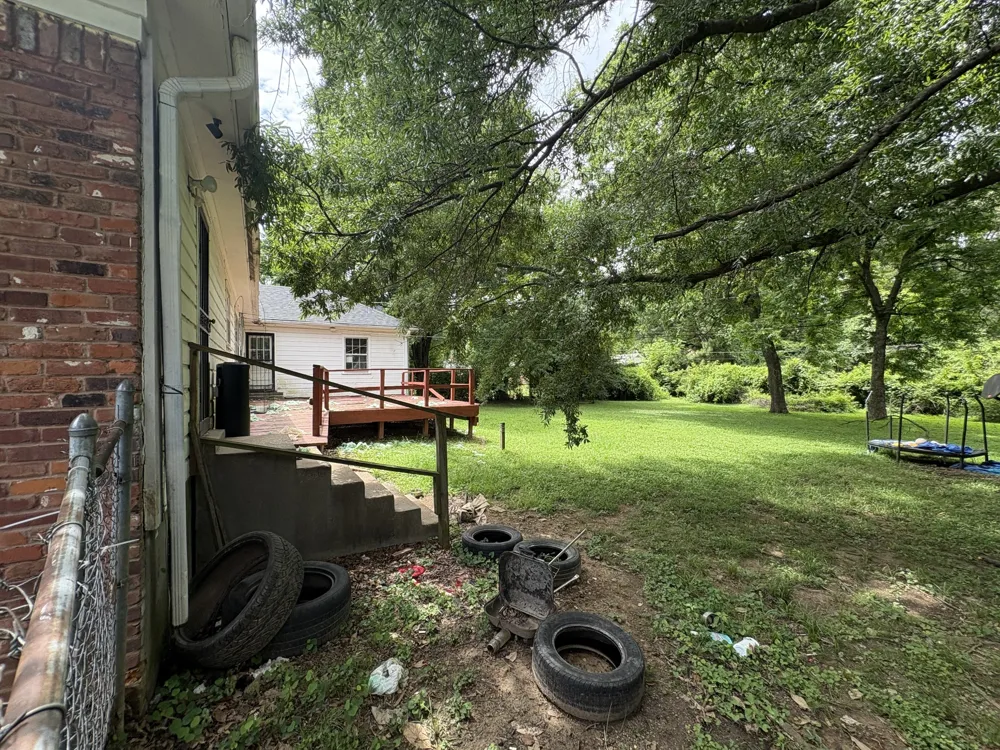 1348 Oakwood Dr Memphis, TN 38116