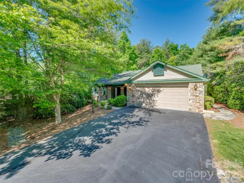 23 Tall Pines Road