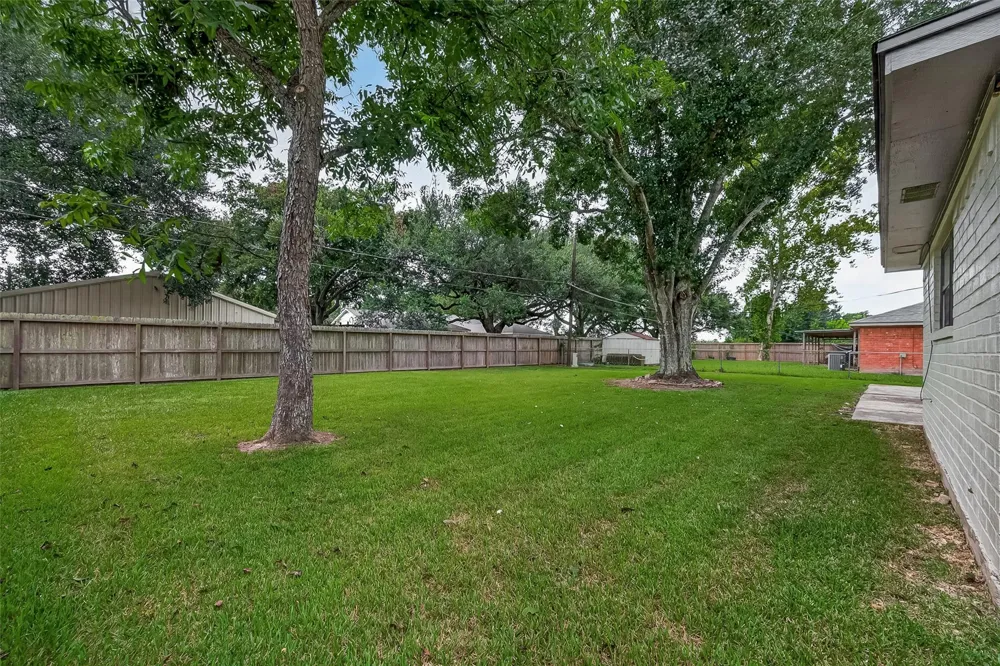 3417 Needville Avenue Needville, TX 77461