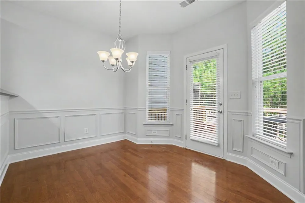 219 Stone Park Drive Woodstock, GA 30188