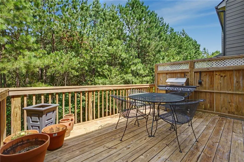 219 Stone Park Drive Woodstock, GA 30188