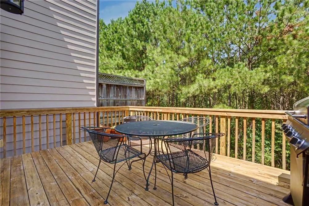 219 Stone Park Drive Woodstock, GA 30188