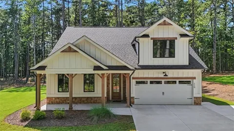 110 Doris Path