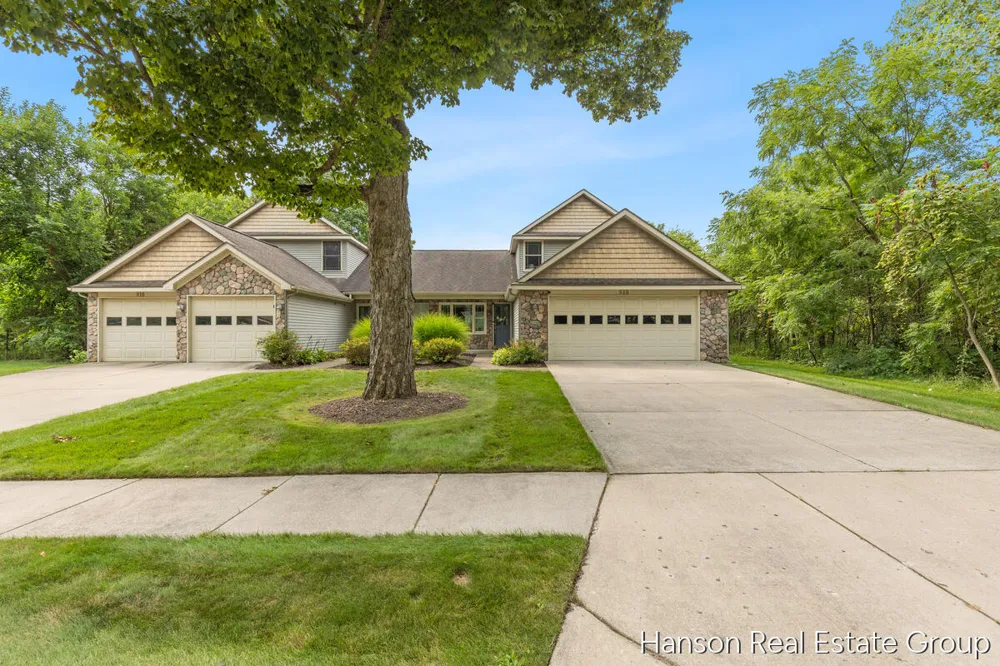 920 Clark Street #12 Lowell, MI 49331