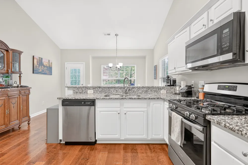 104 E Ridgeview Trce Hendersonville, TN 37075