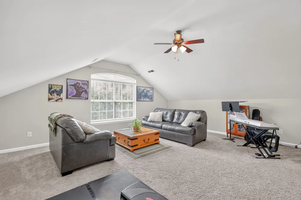 104 E Ridgeview Trce Hendersonville, TN 37075