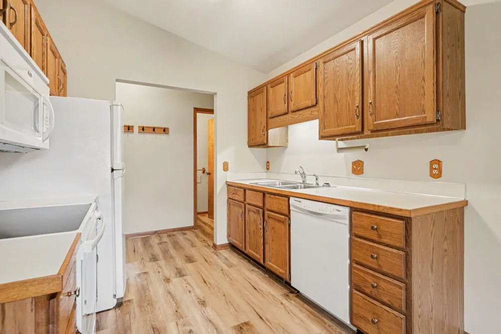 917 Ottawa Avenue Holland City, MI 49423