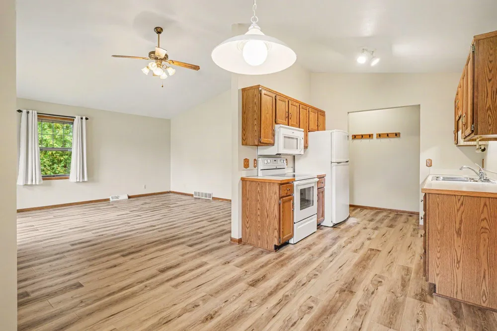 917 Ottawa Avenue Holland City, MI 49423