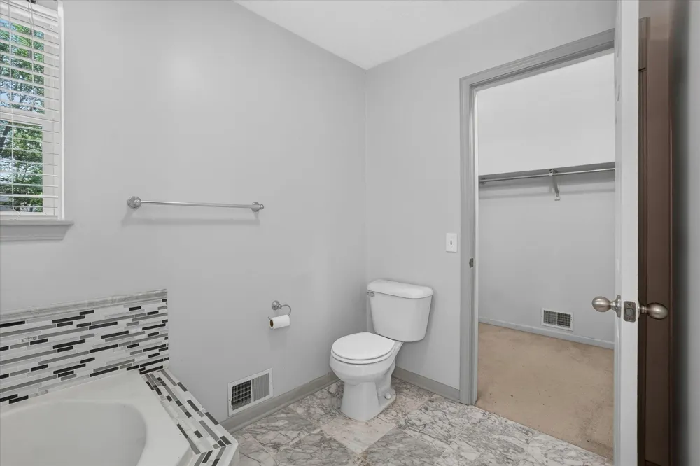 5677 Cartago Drive Delhi Charter Township, MI 48911