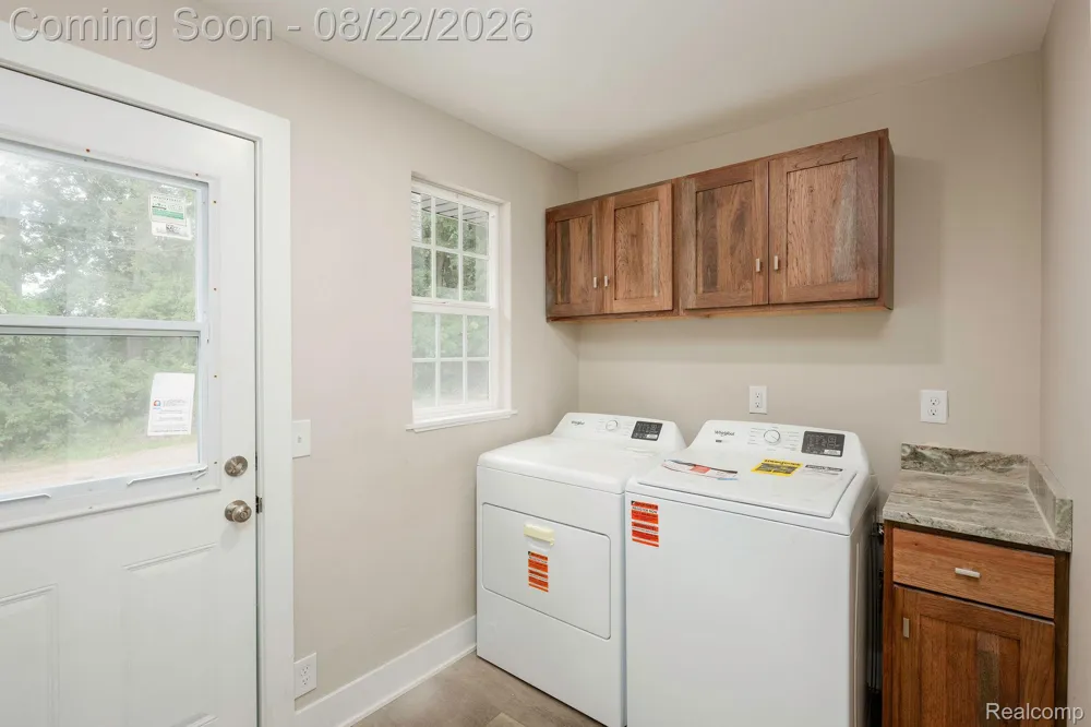 5800 Mack Road Oceola Township, MI 48855