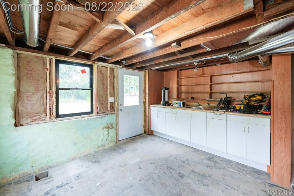 5800 Mack Road Oceola Township, MI 48855