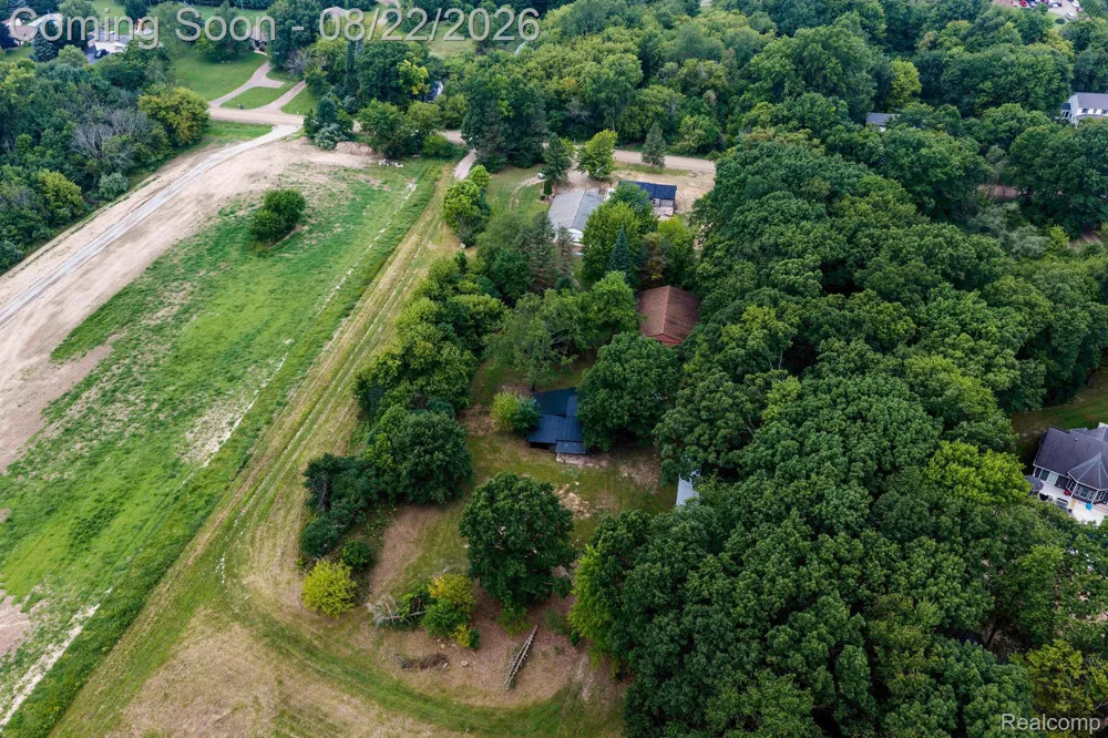 5800 Mack Road Oceola Township, MI 48855