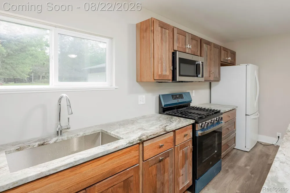 5800 Mack Road Oceola Township, MI 48855