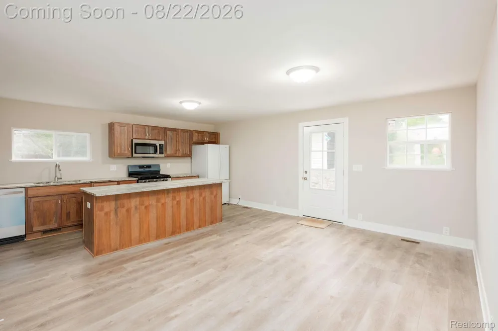 5800 Mack Road Oceola Township, MI 48855
