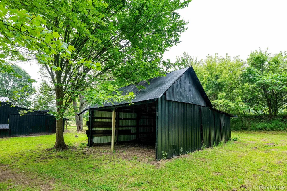 5800 Mack Road Oceola Township, MI 48855