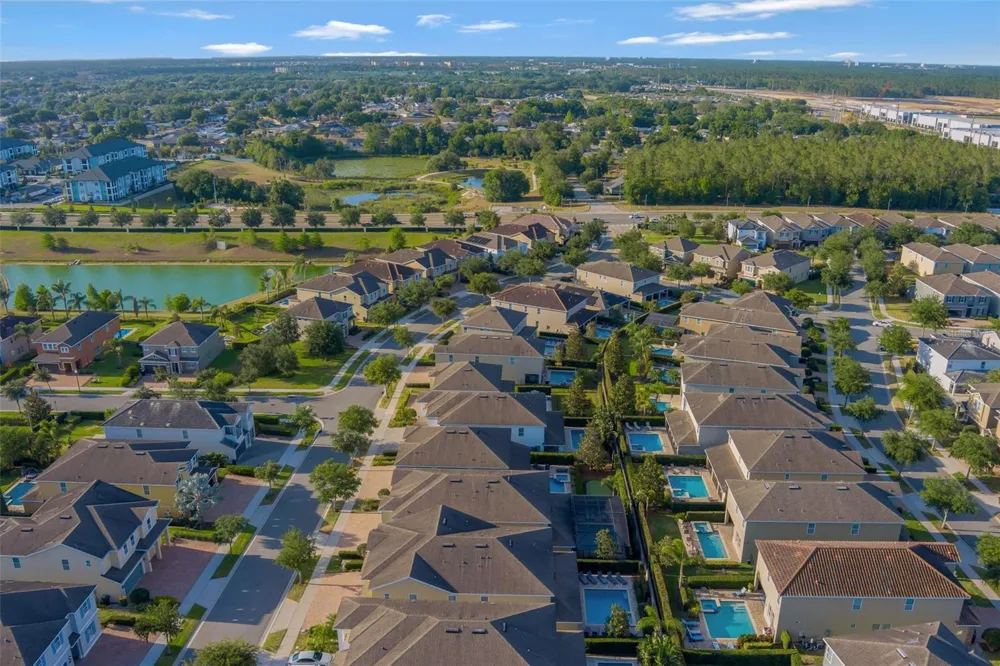 7643 WILMINGTON LOOP Kissimmee, FL 34747