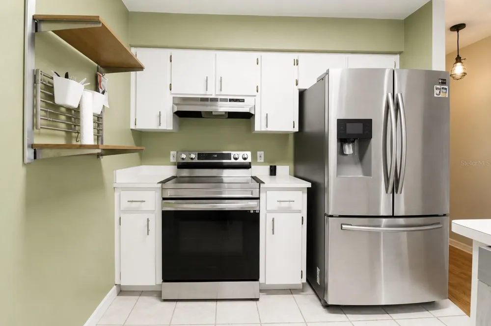 2523 NW 38 PLACE Gainesville, FL 32605