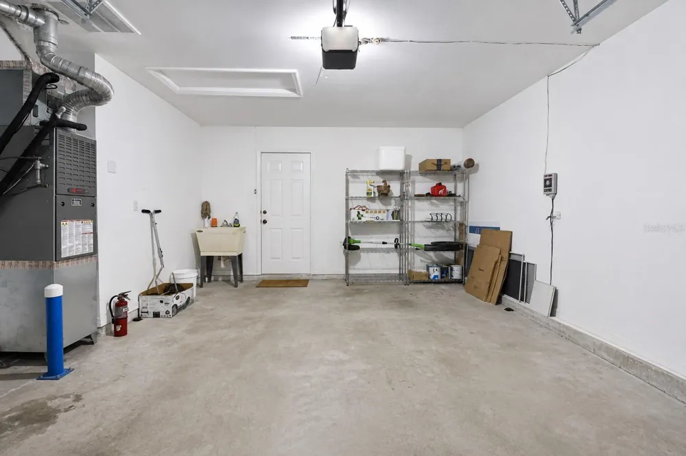 2523 NW 38 PLACE Gainesville, FL 32605