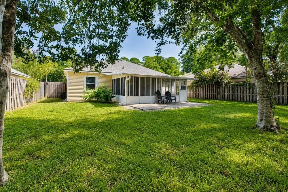 2523 NW 38 PLACE Gainesville, FL 32605