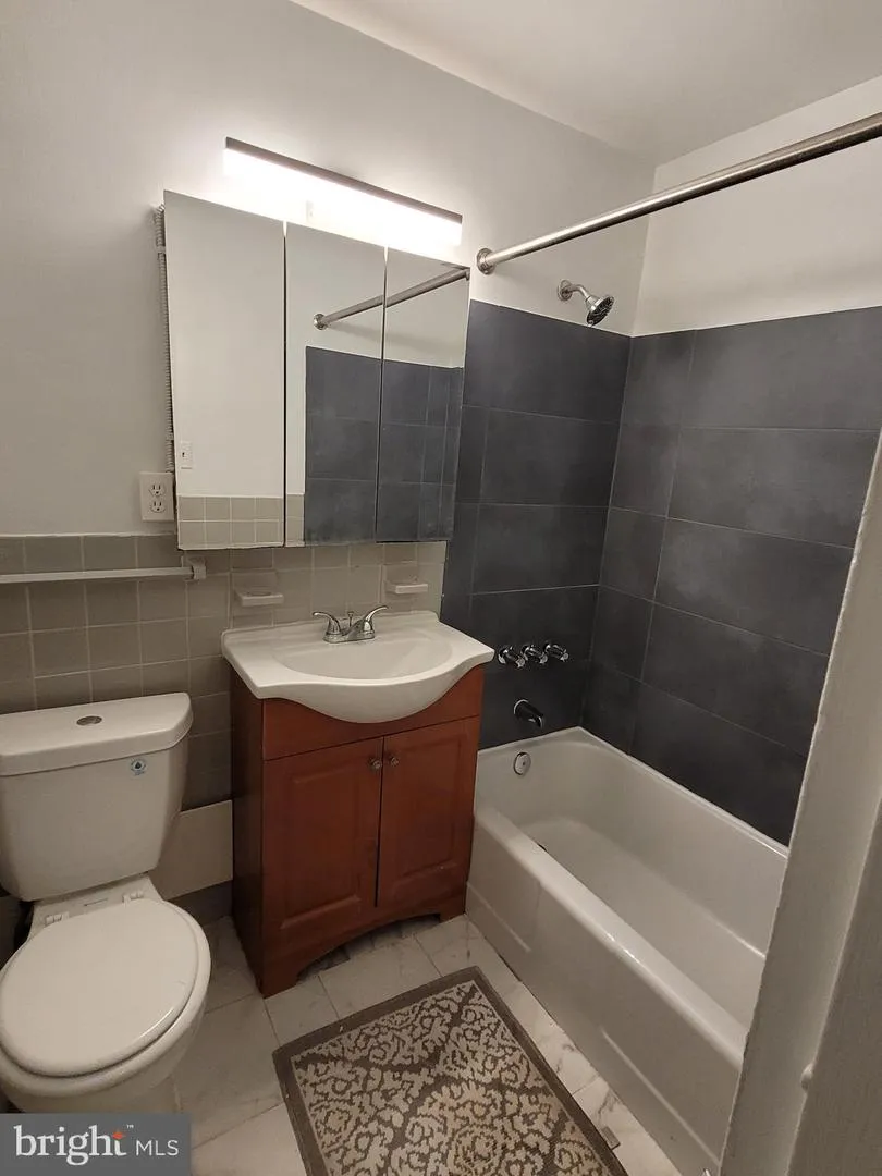 1021 ARLINGTON BOULEVARD #713 Arlington, VA 22209