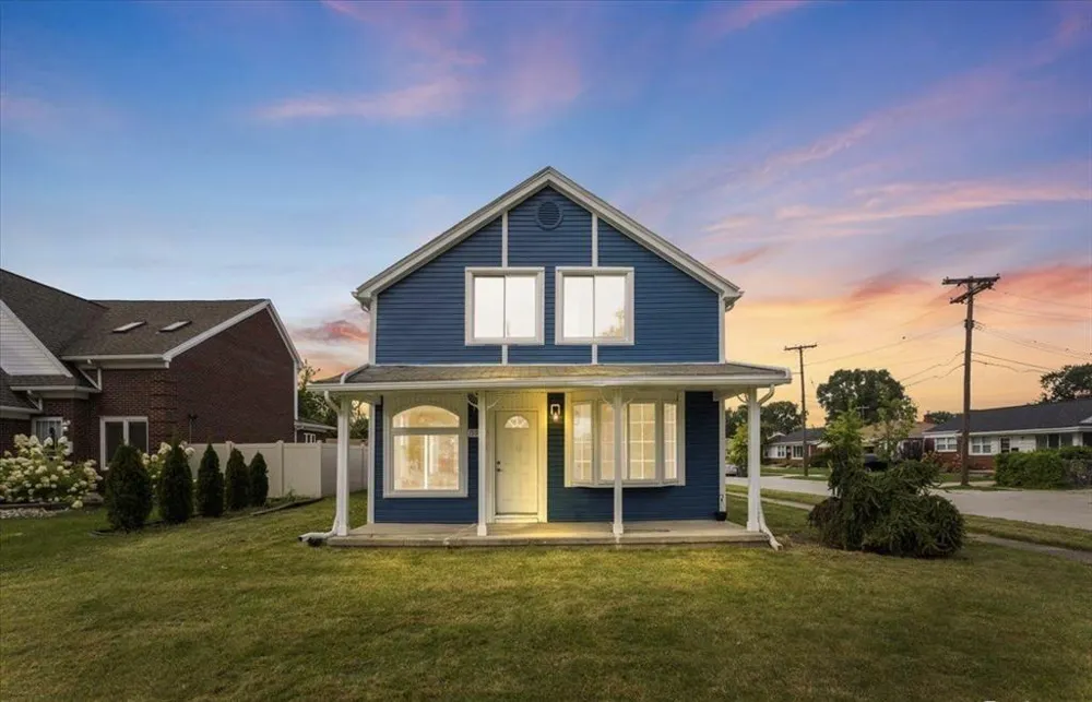 19903 Martin Road Saint Clair Shores, MI 48081