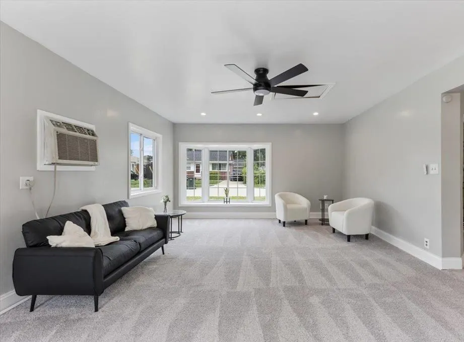 19903 Martin Road Saint Clair Shores, MI 48081