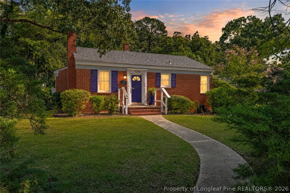 725 Poole Drive Fayetteville, NC 28303
