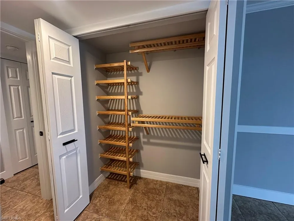 2121 Collier Avenue E #316 Fort Myers, FL 33901