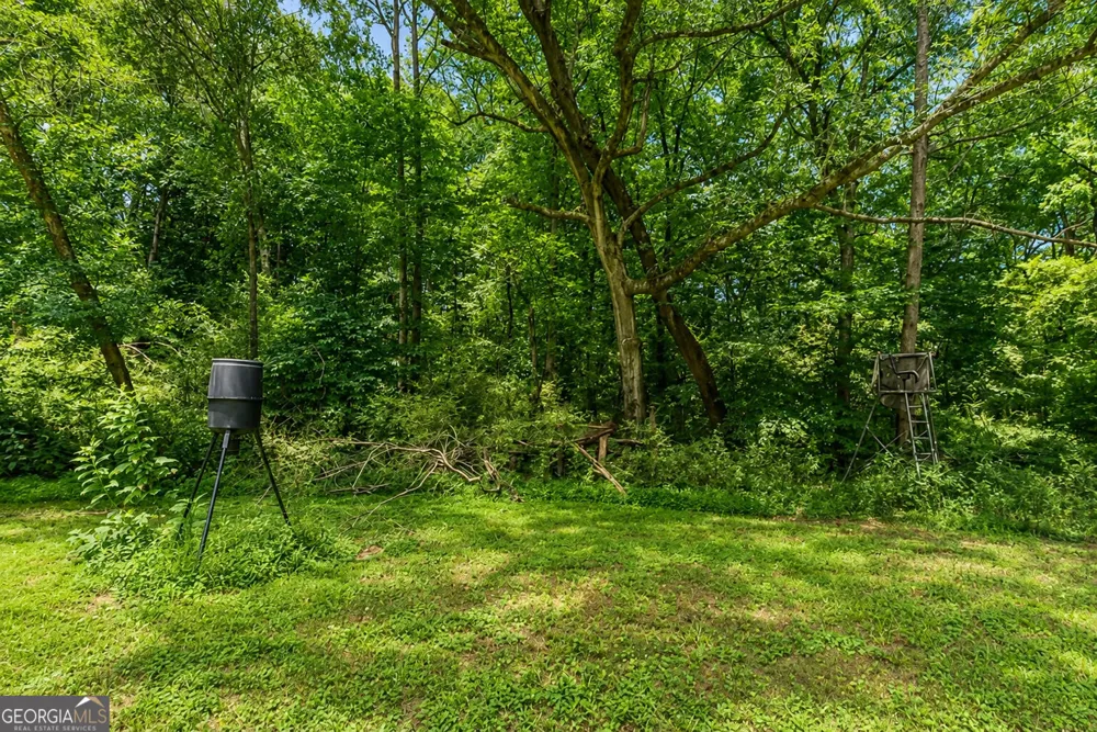 235 Brooks RD Pendergrass, GA 30567