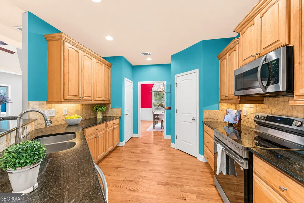 235 Brooks RD Pendergrass, GA 30567