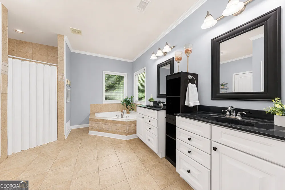 235 Brooks RD Pendergrass, GA 30567