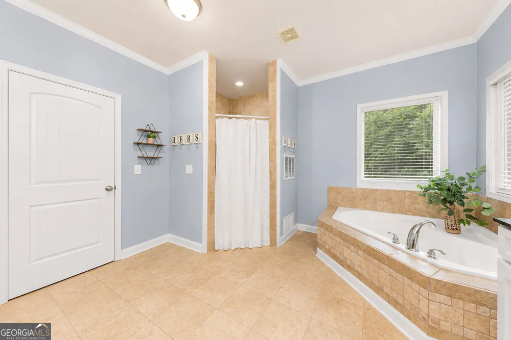 235 Brooks RD Pendergrass, GA 30567