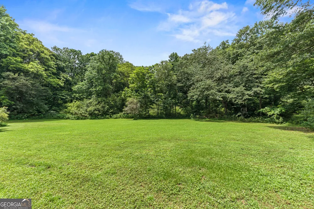 235 Brooks RD Pendergrass, GA 30567