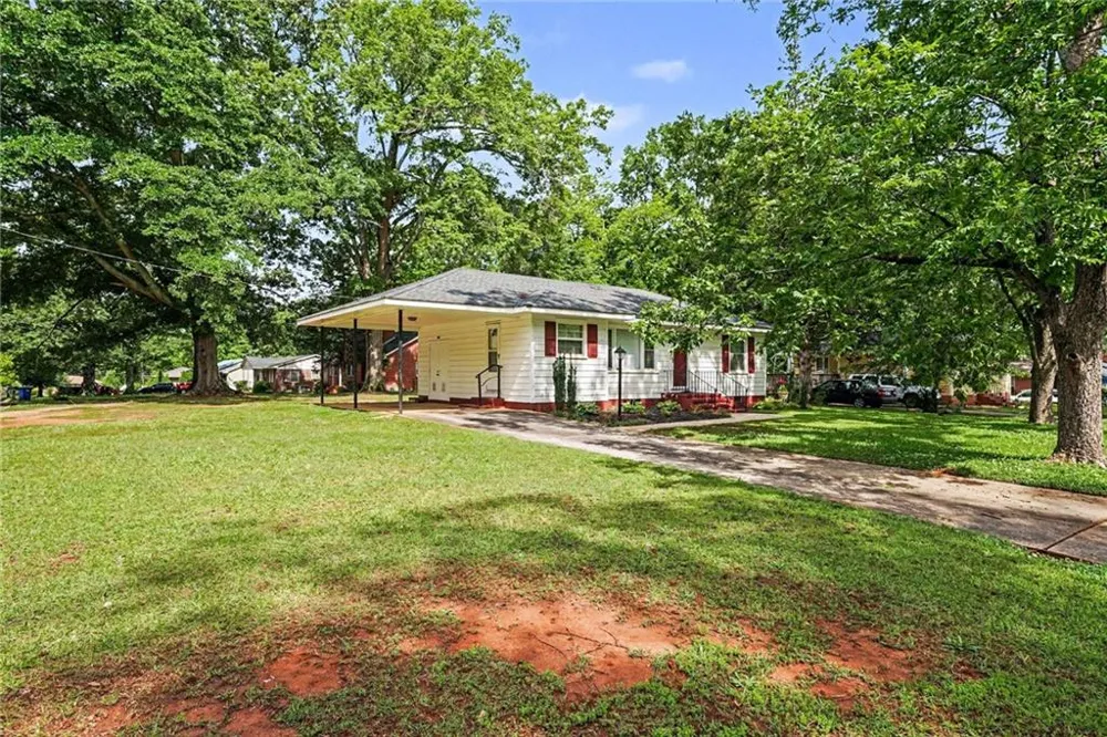 309 Cherokee Circle Griffin, GA 30224