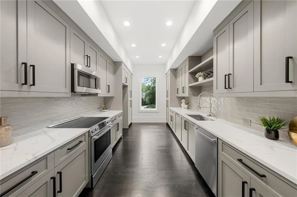5211 Powers Ferry Road Sandy Springs, GA 30327