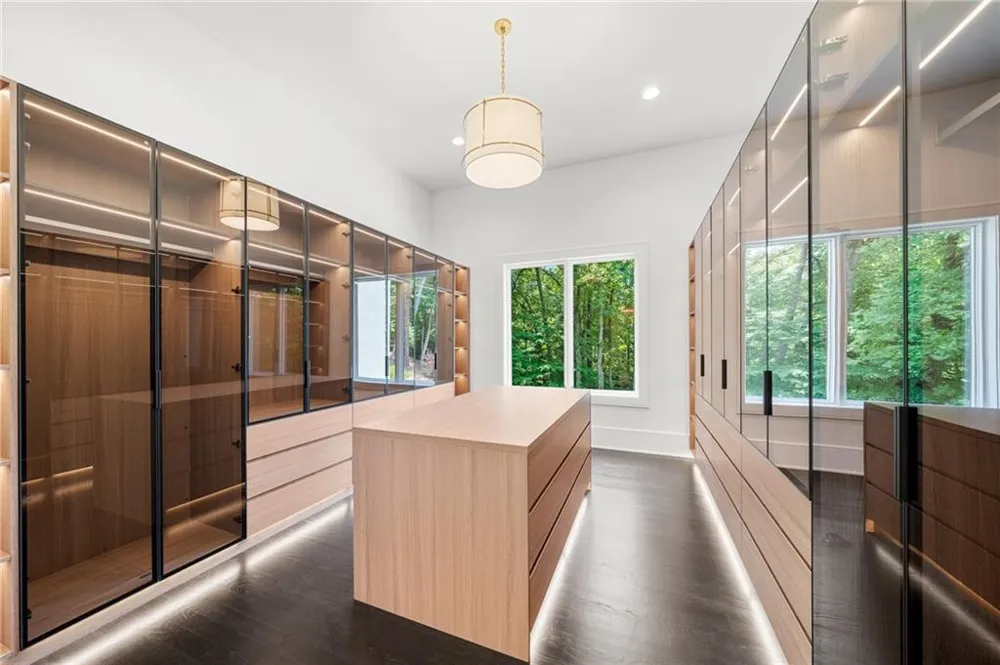 5211 Powers Ferry Road Sandy Springs, GA 30327